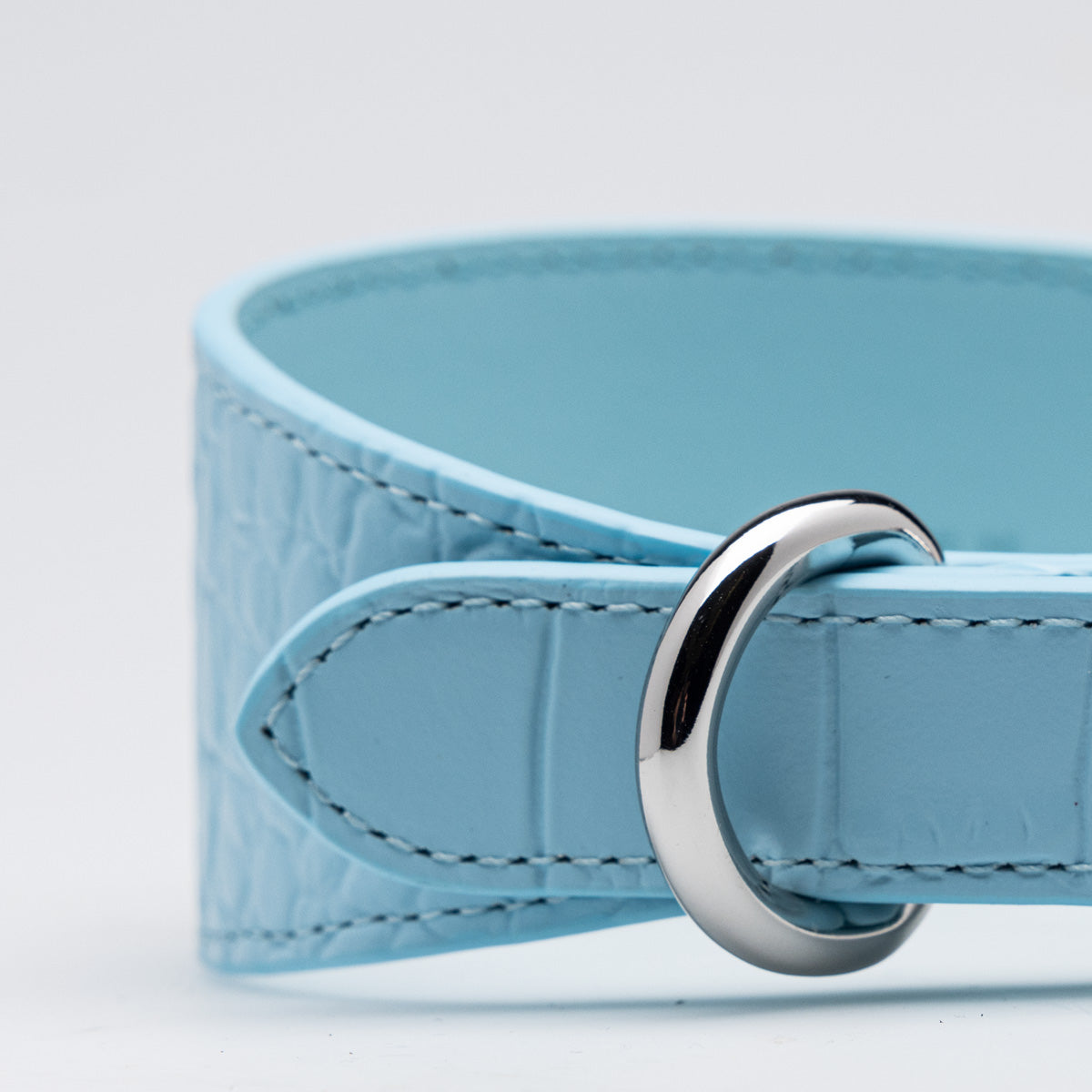 Baby Blue Croco Široký obojek pro psa