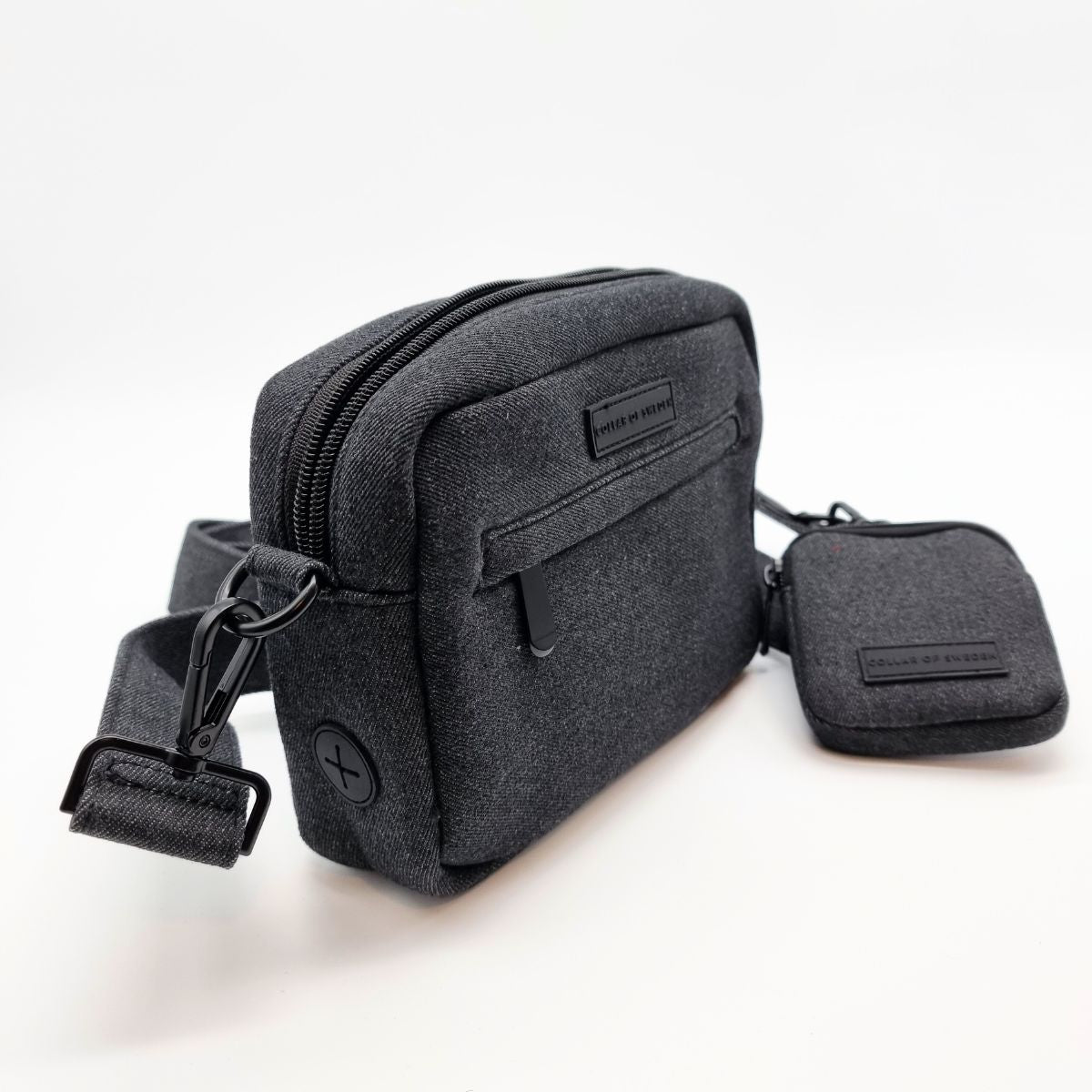 Černá džínová taška na venčení psů - Crossbody