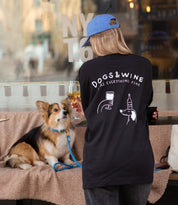 Černé tričko s dlouhým rukávem  - Dogs & Wine Make Everything Fine