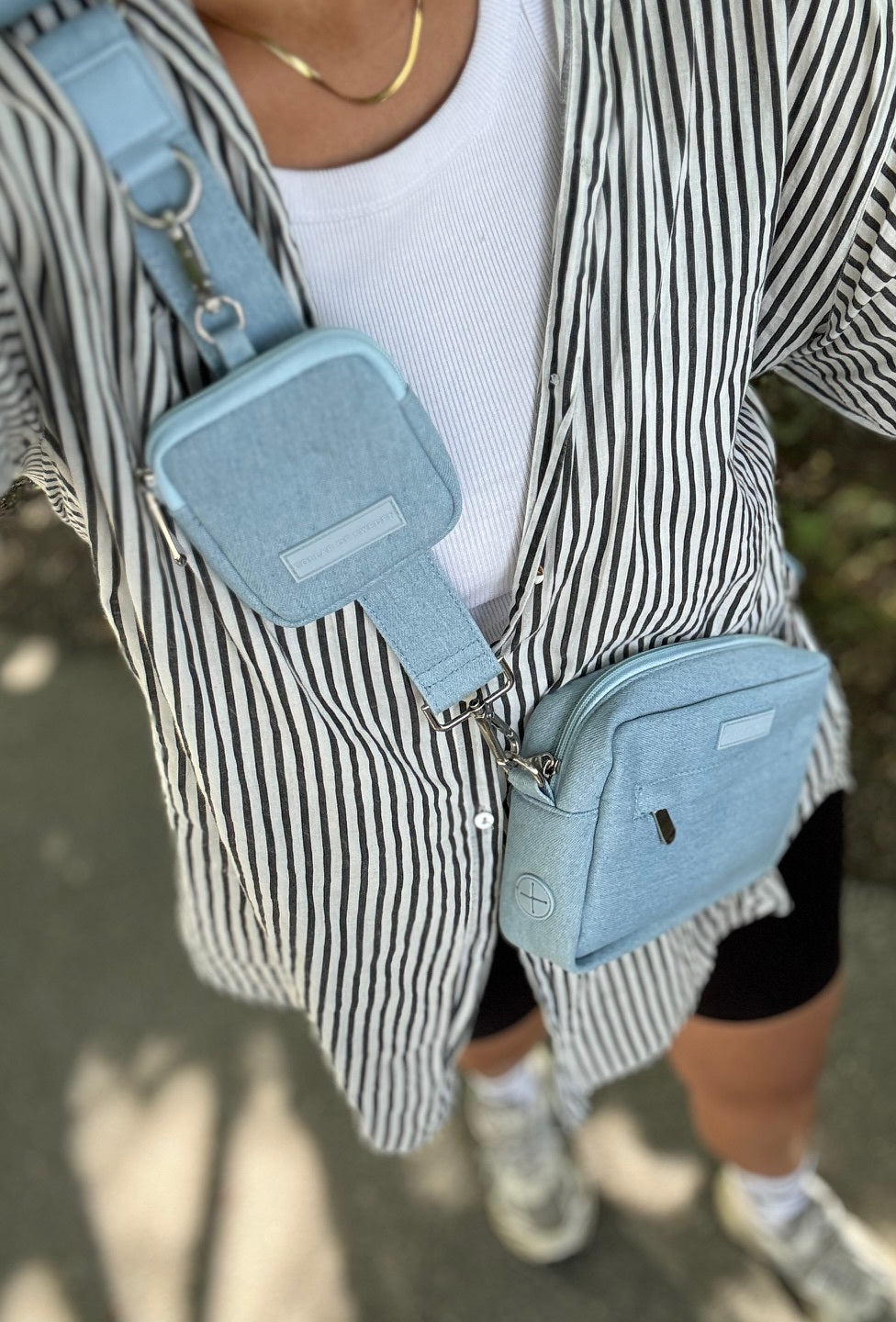 Džínová vycházková taška pro psy - Crossbody