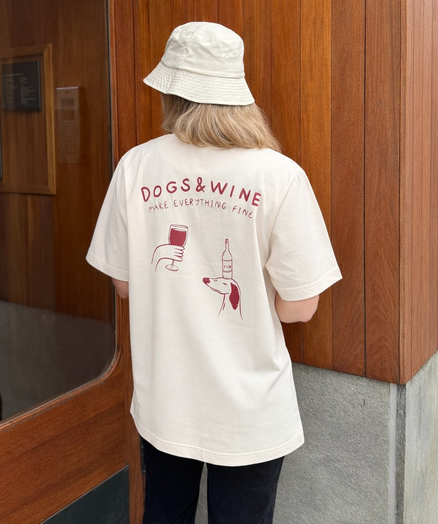 Off-White T-shirt - Dogs & Wine Make Everything Fine