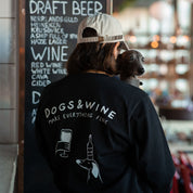 Černé tričko s dlouhým rukávem  - Dogs & Wine Make Everything Fine